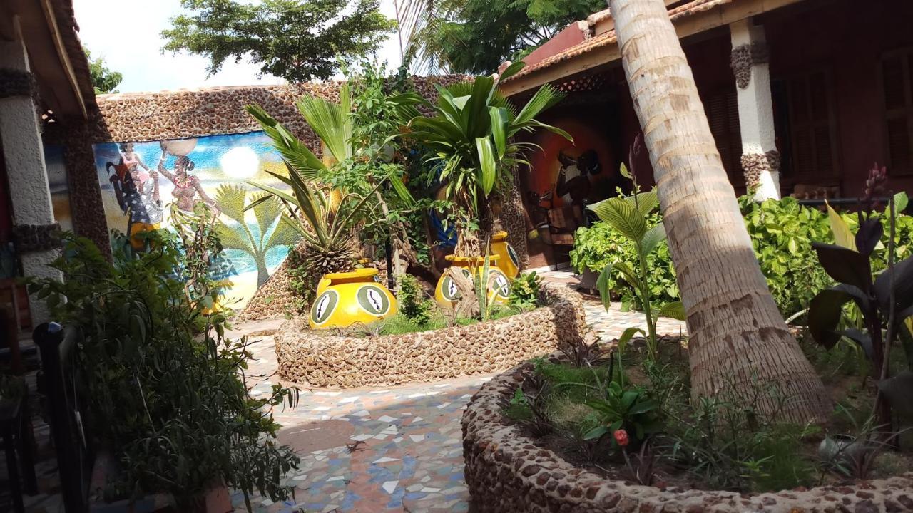Auberge Khady Saly Portudal Exterior photo
